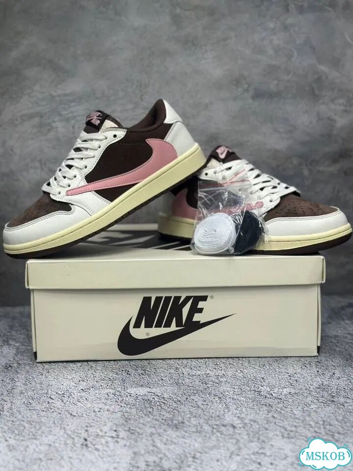 Nike Air Jordan 1 Low X Travis Scott Премиум фото 10