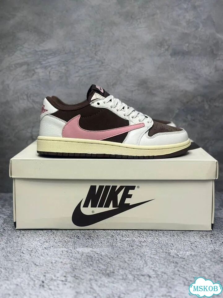 Nike Air Jordan 1 Low X Travis Scott Премиум фото 5
