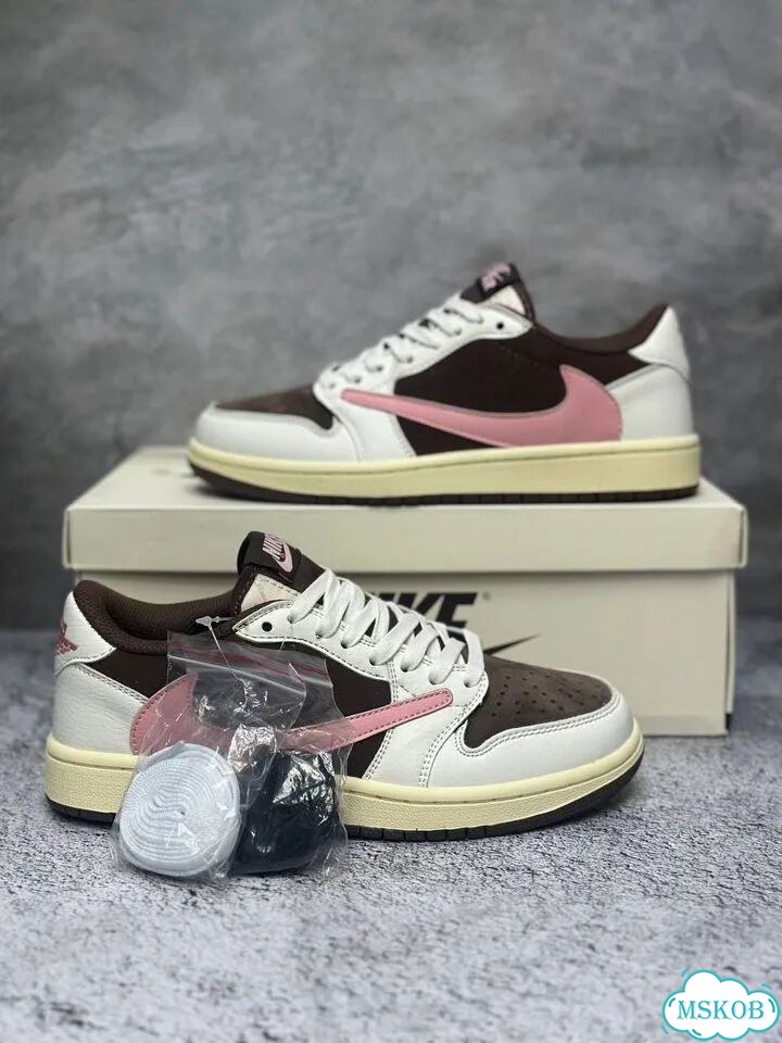 Nike Air Jordan 1 Low X Travis Scott Премиум фото 6