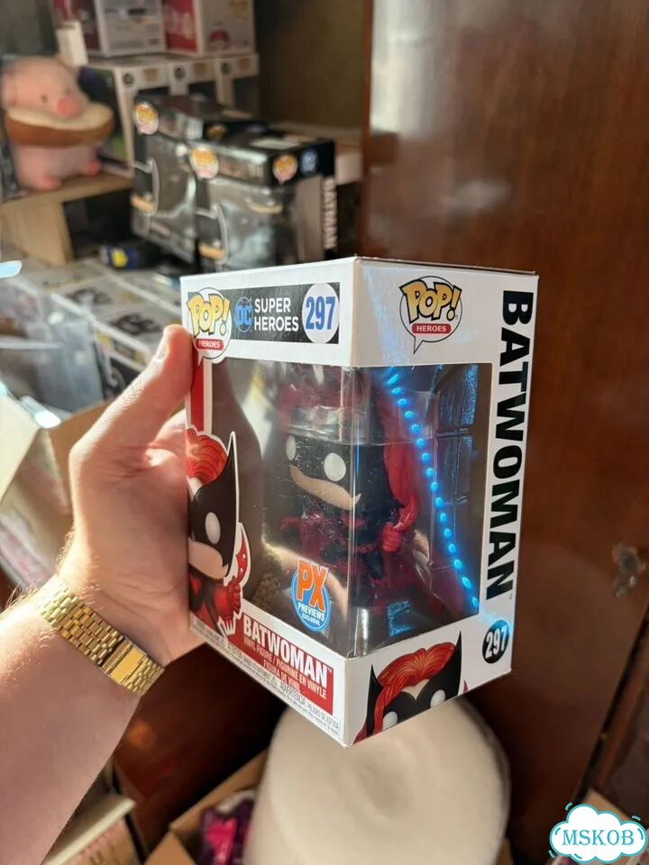 Фигурка Funko Pop DC Comics Batwoman 297 фото 2