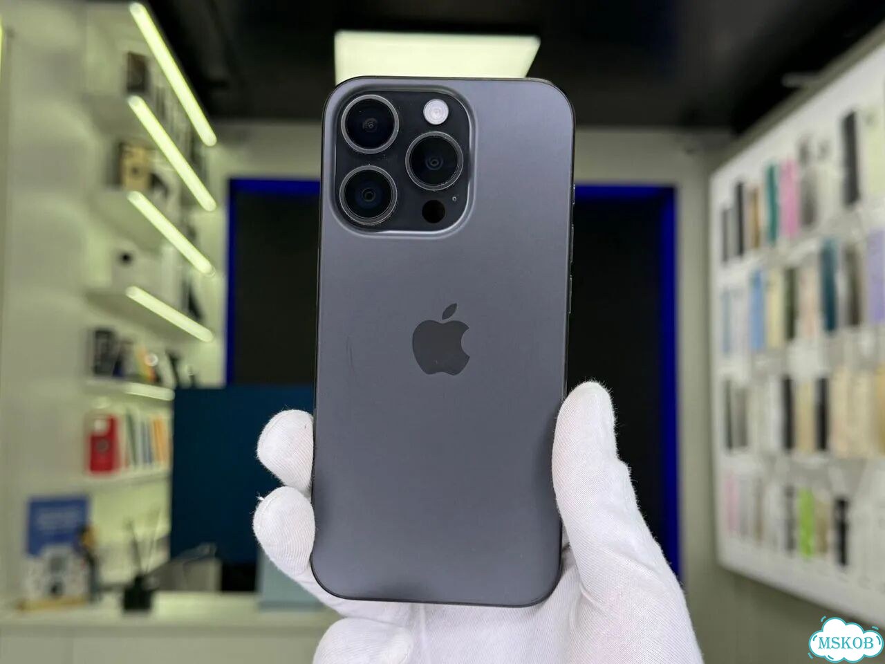 iPhone 15 Pro, 256 ГБ, SIM + eSIM фото 1