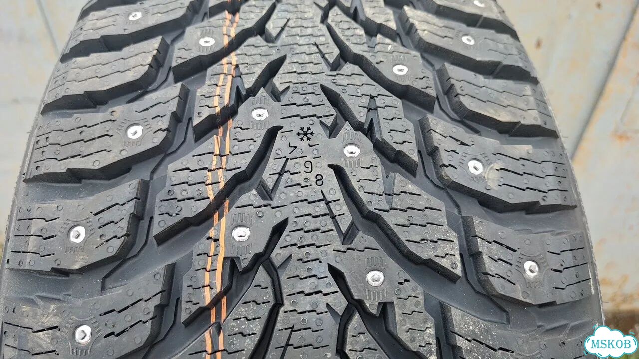 Ikon Tyres Autograph Ice 9 SUV 275/45 R20 110T фото 4