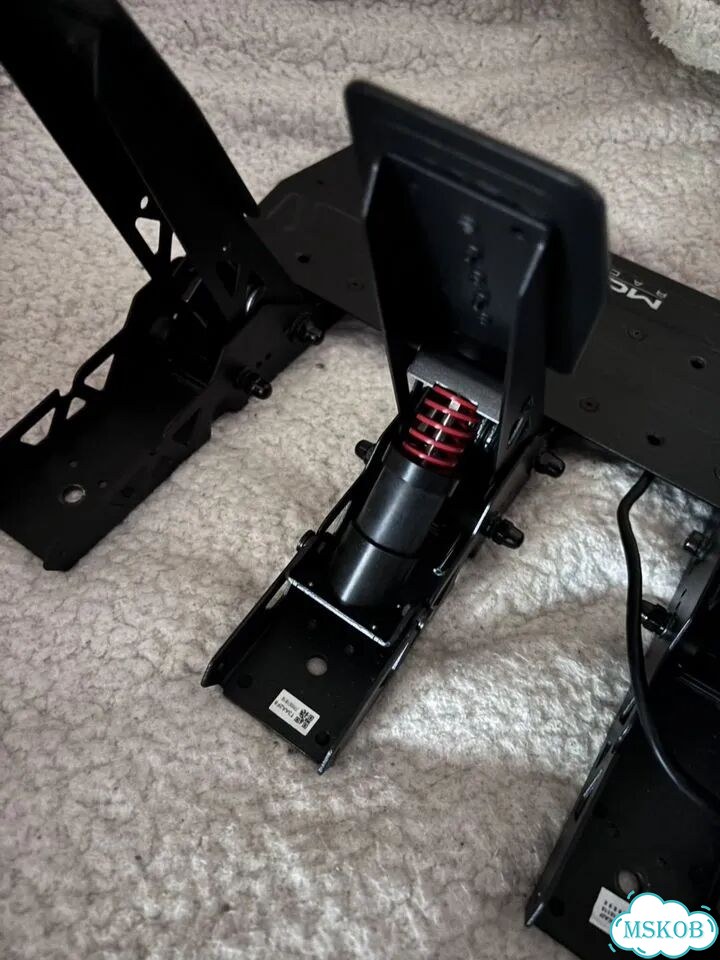 Руль moza r5 + 3 педали + SRP Lite brake pedal фото 5