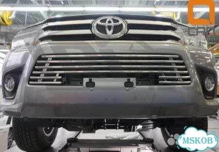 Решётка бампера Toyota Hilux 2015- Нержавейка d16 фото 2