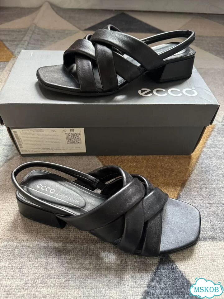 Босоножки Ecco elevate squared sandal 38р фото 3