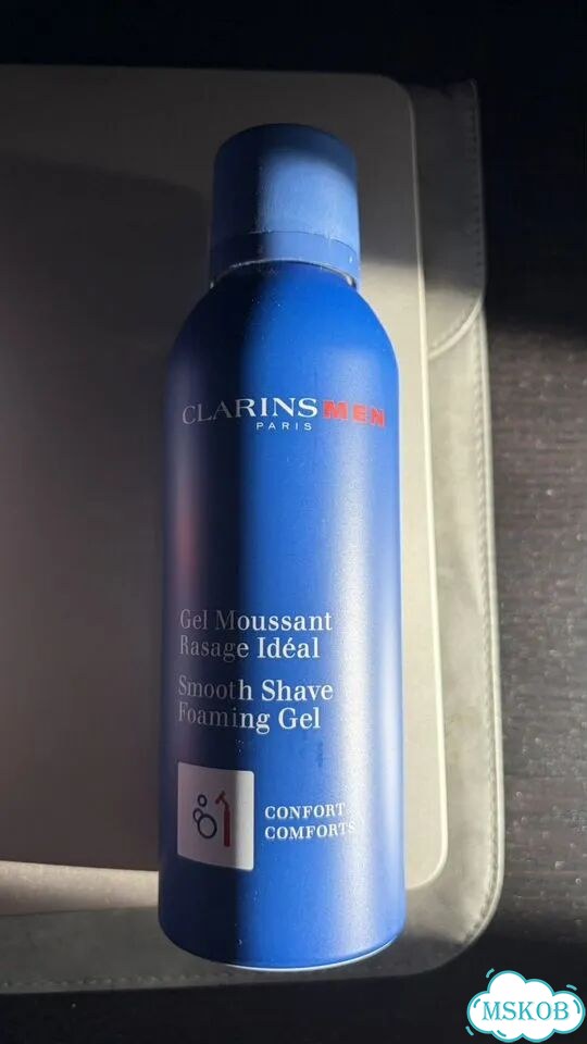 Clarins пенящийся гель для бритья фото 2