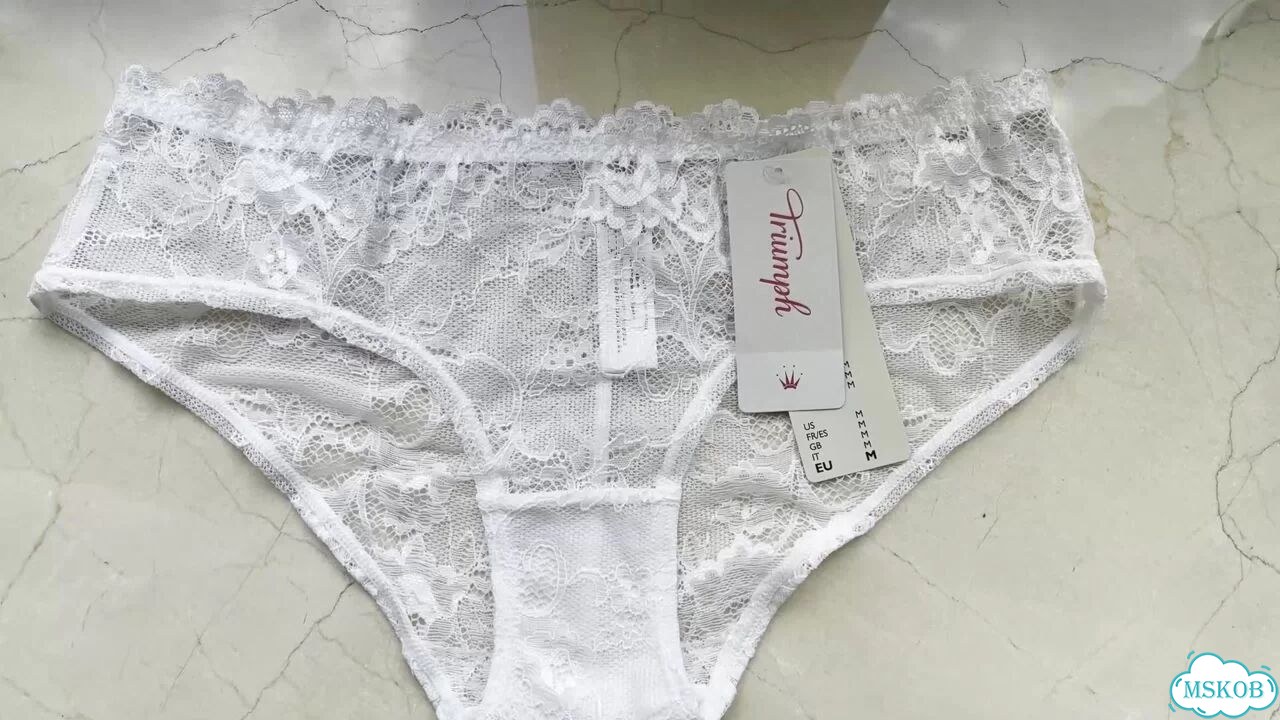 Трусы женские кружево Triumph новые М фото 1