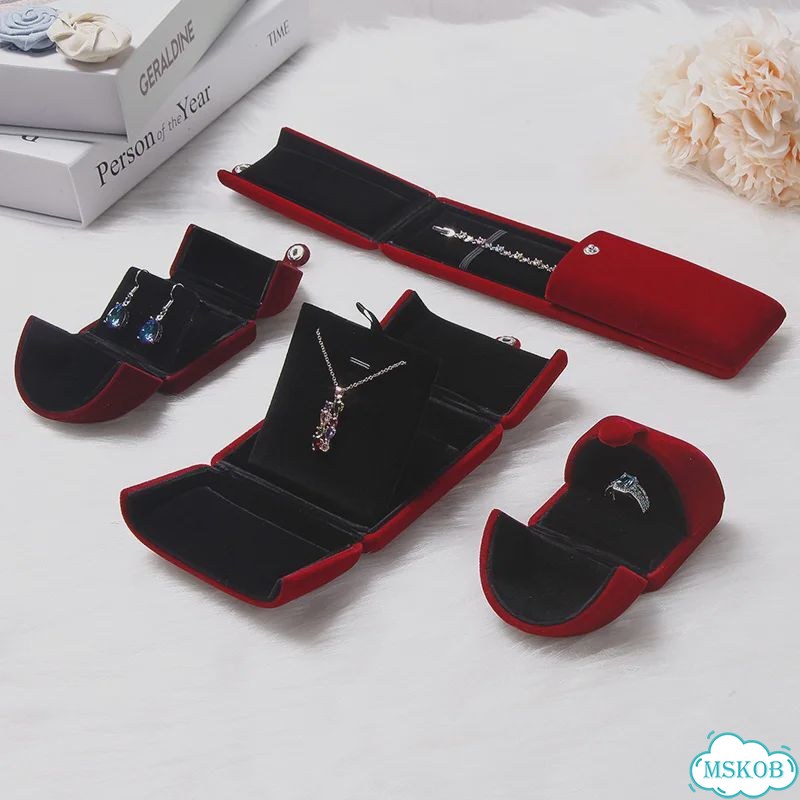 Бархатная шкатулка для украшений Красный, necklace box, wine red фото 1