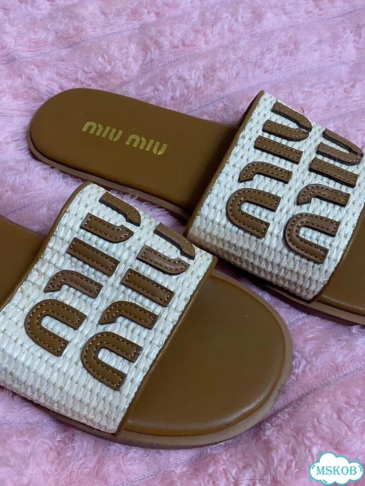 Босоножки коричневые miu miu type фото 1