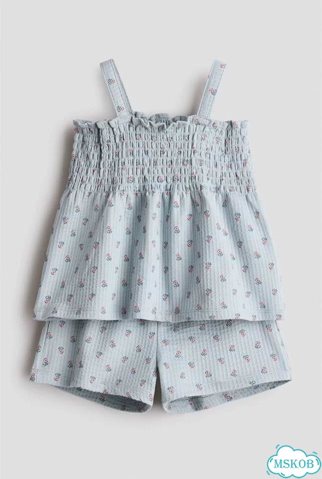 Костюм для девочки H&M фото 1