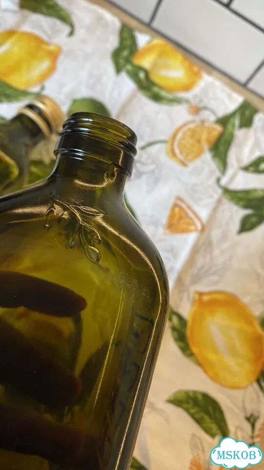 Бутылка из темного стекла для масла фото 8