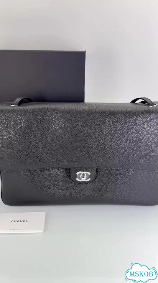 Сумка Chanel Maxi Flapbag фото 1
