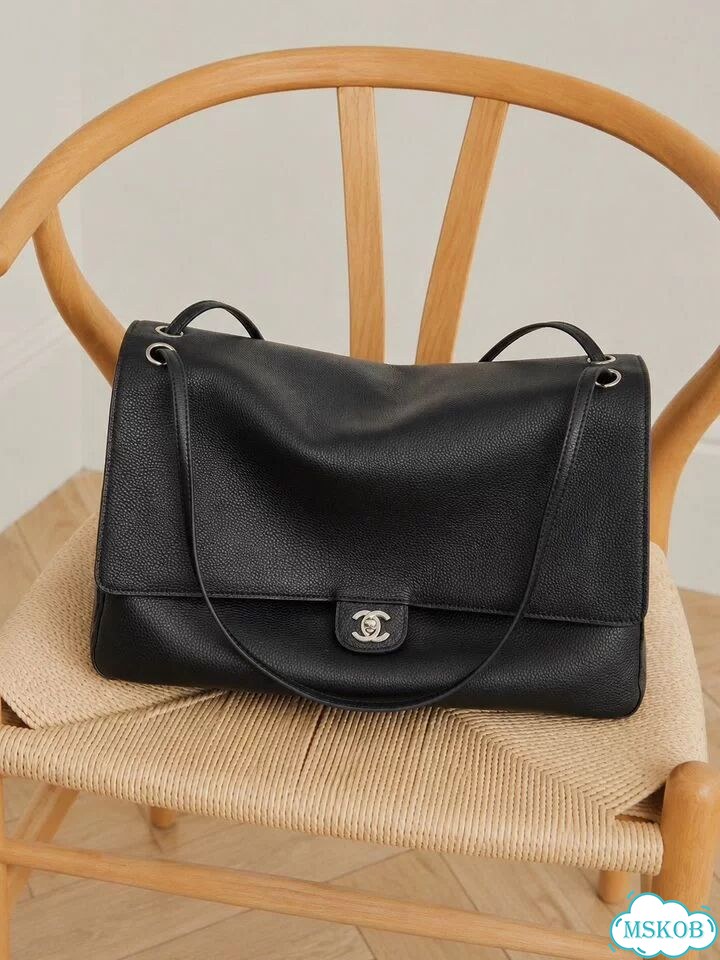 Сумка Chanel Maxi Flapbag фото 2