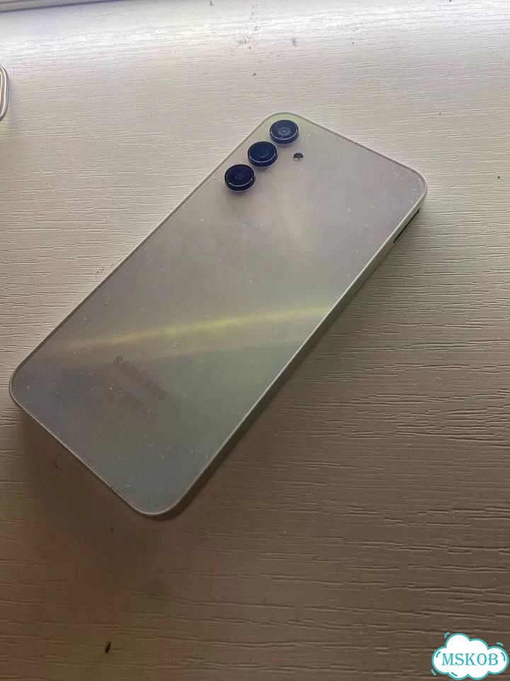 Samsung Galaxy A15, 8/128 ГБ фото 1