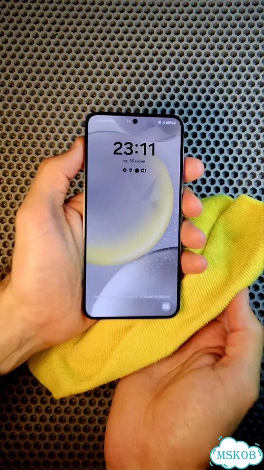 Samsung Galaxy S24, 8/256 ГБ, SIM + eSIM фото 1