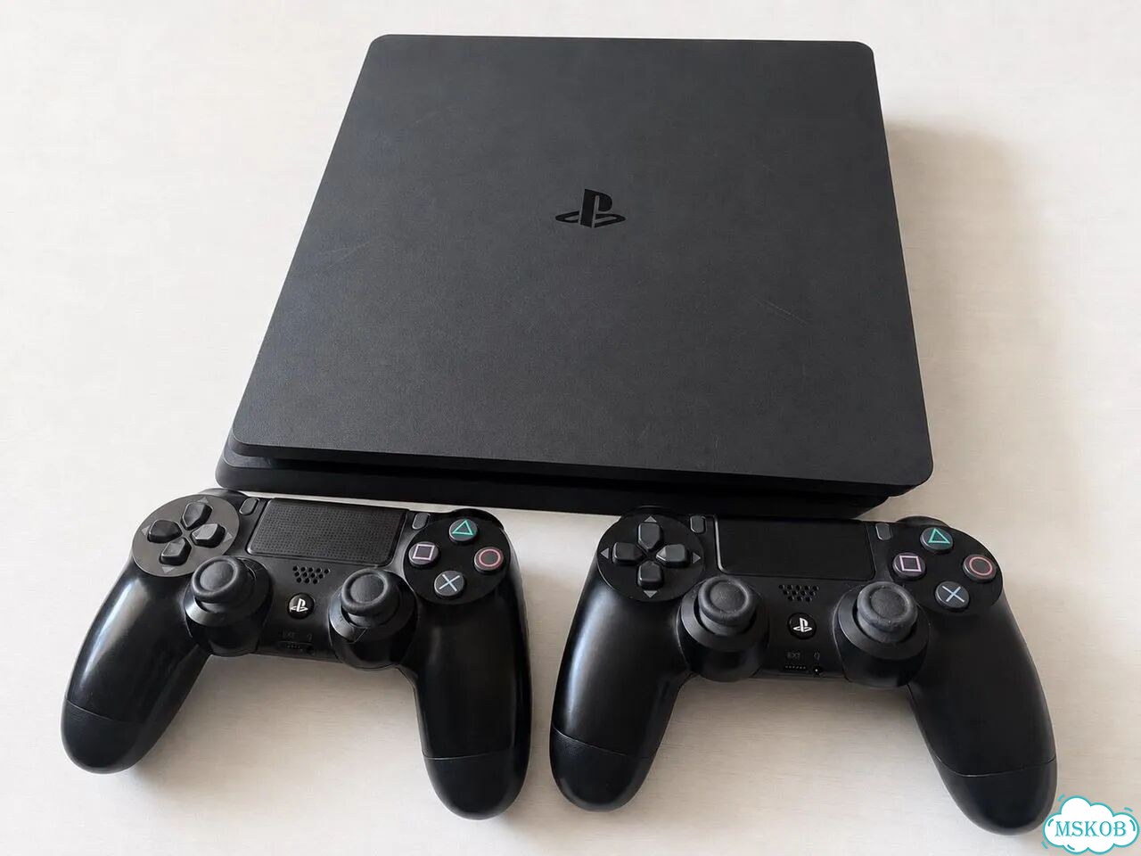 Sony PlayStation 4 Slim 500 гб фото 1