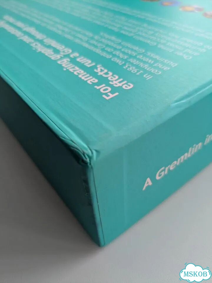 Книга A Gremlin in the Works (Bitmap Books) артбук фото 5