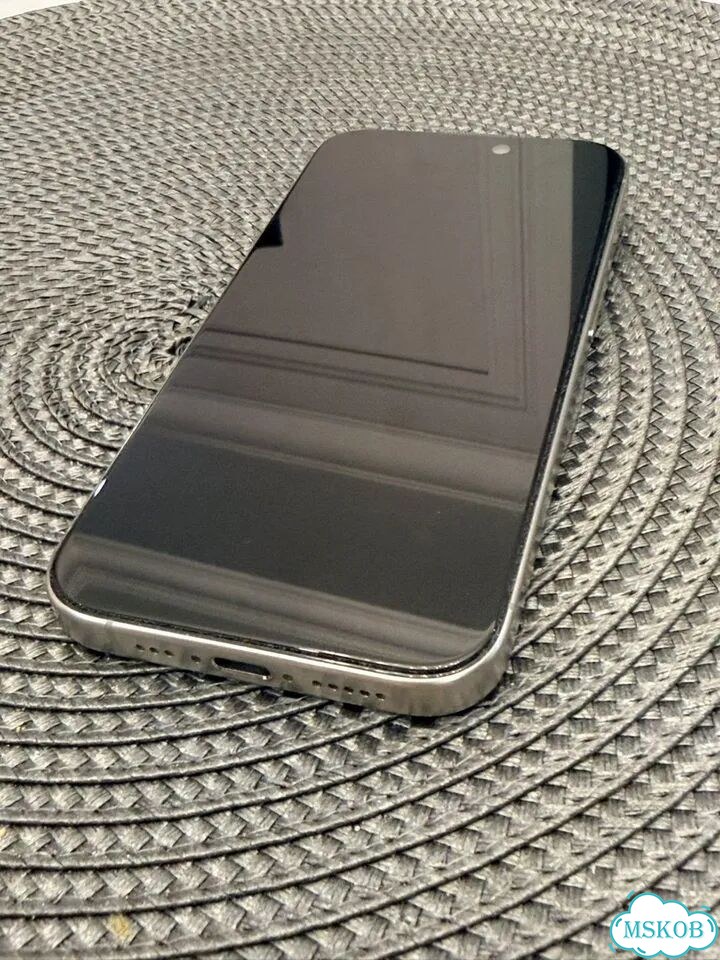 iPhone 15 Pro, 256 ГБ, SIM + eSIM фото 1