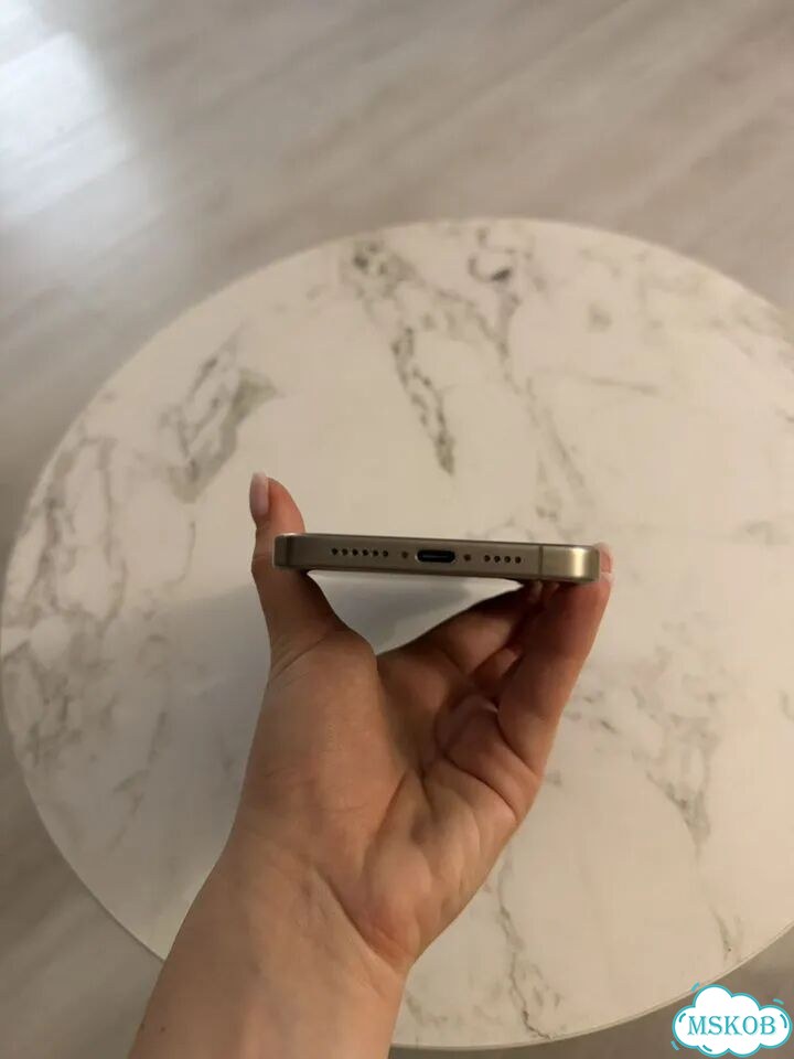 iPhone 15 Pro Max, 256 ГБ, SIM + eSIM фото 2