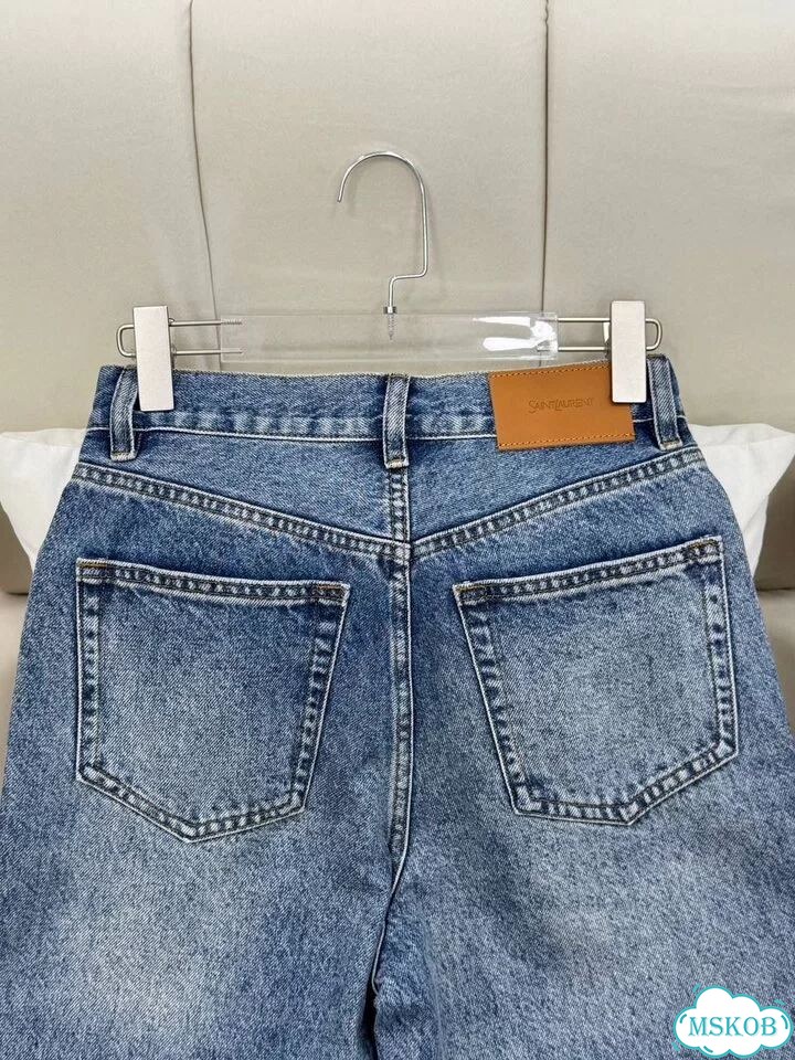 Джинсы Saint Laurent женские фото 4