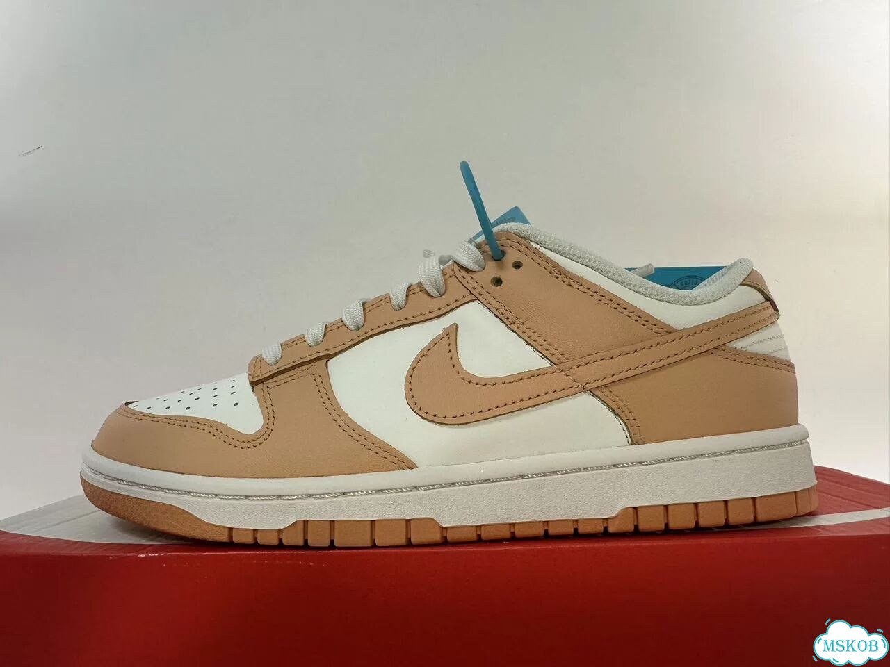 Nike Dunk Low Harvest Moon 39 оригинал фото 1