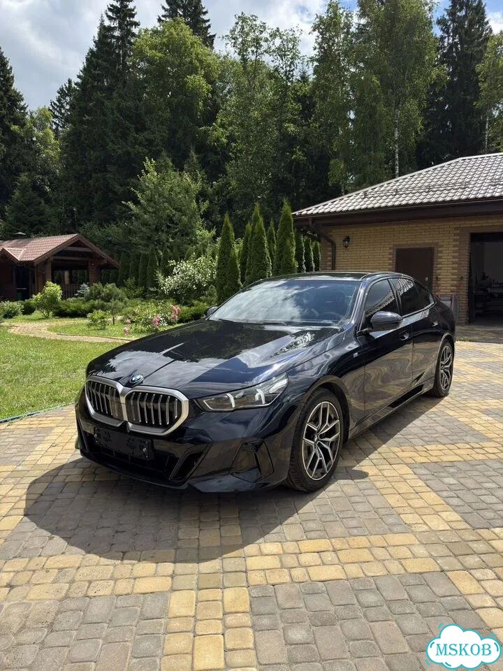 BMW 5 серия 2.0 AT, 2024, 25 500 км фото 1