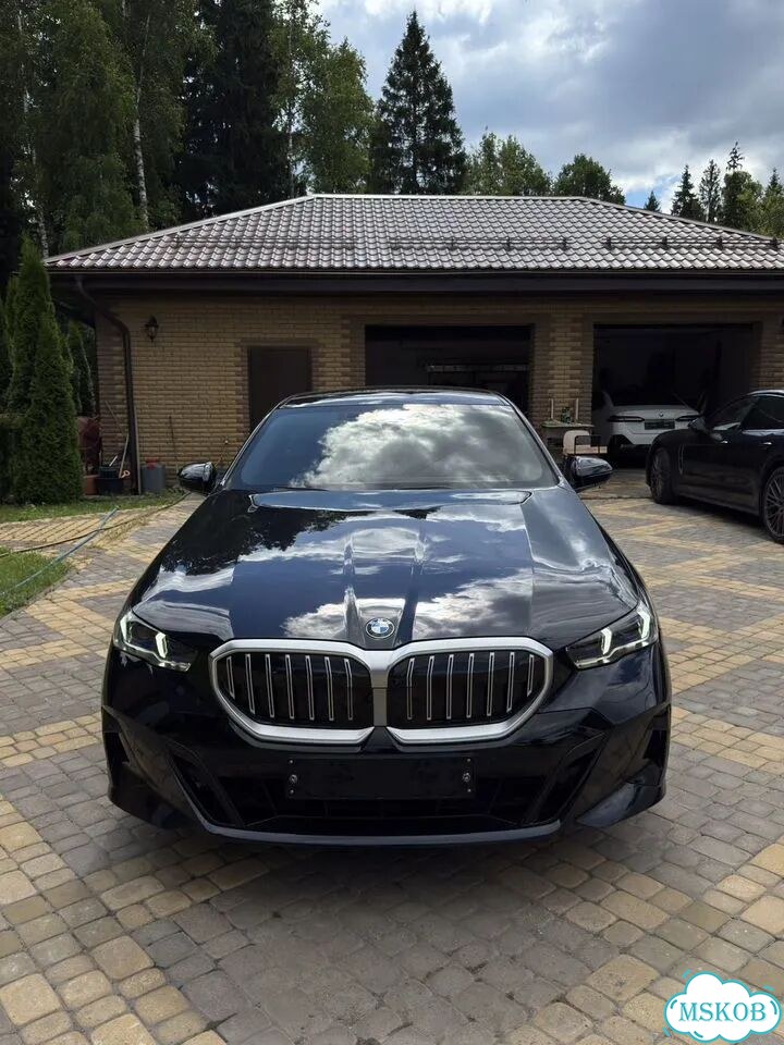 BMW 5 серия 2.0 AT, 2024, 25 500 км фото 2