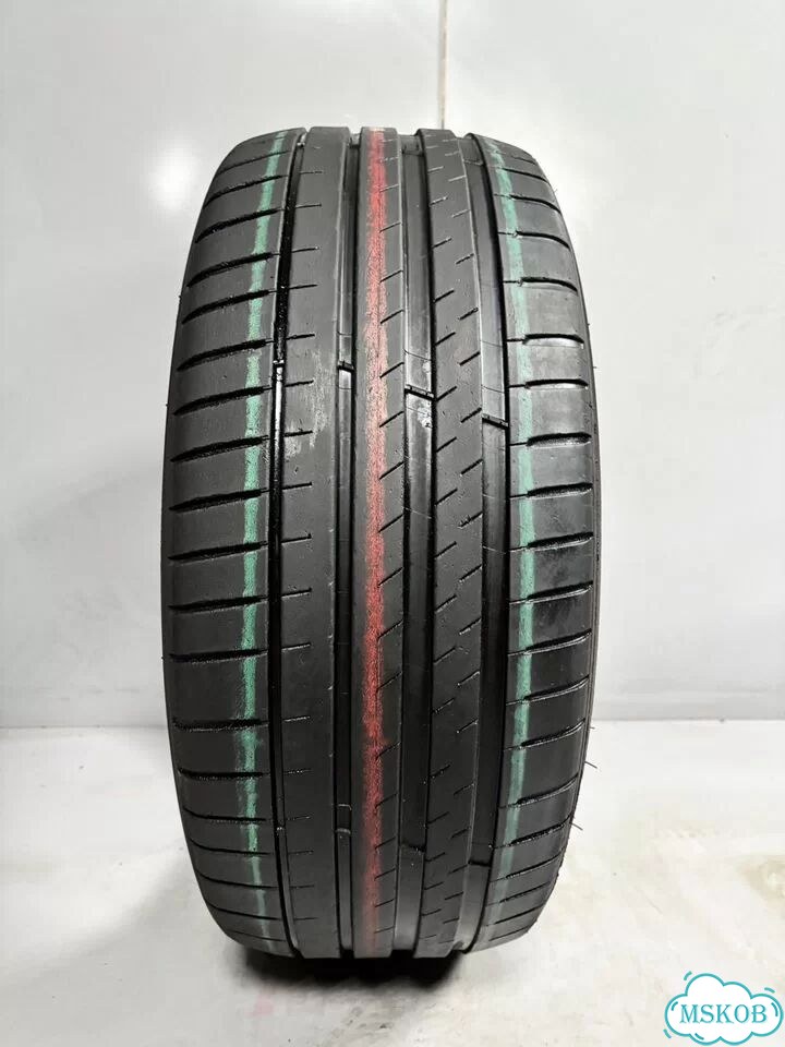 Michelin Pilot Sport 4 235/45 R18 98Y фото 2