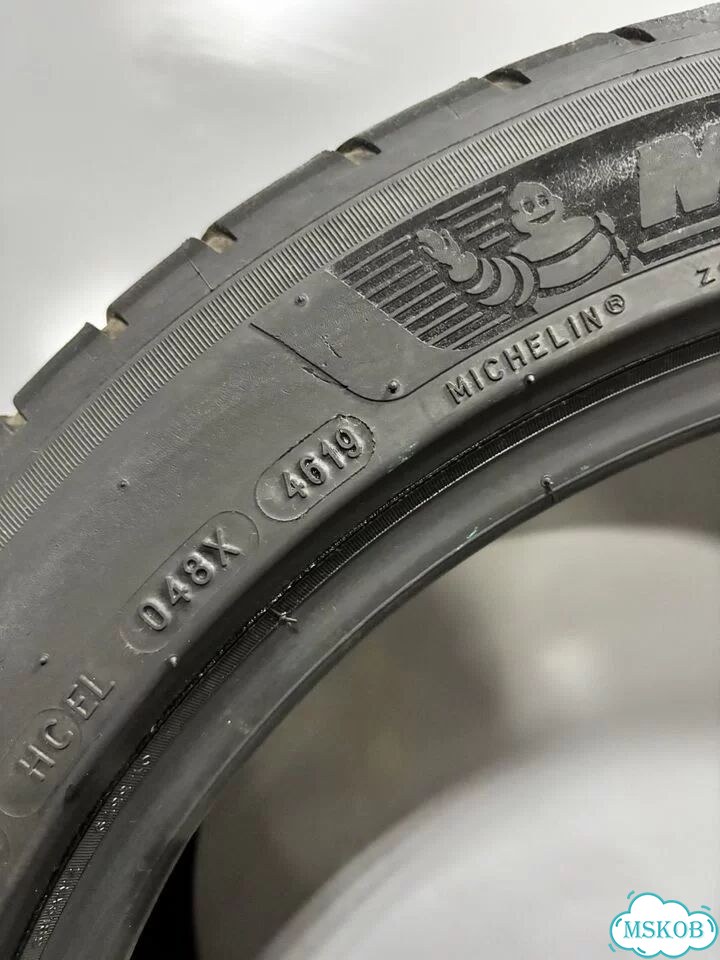 Michelin Pilot Sport 4 235/45 R18 98Y фото 7