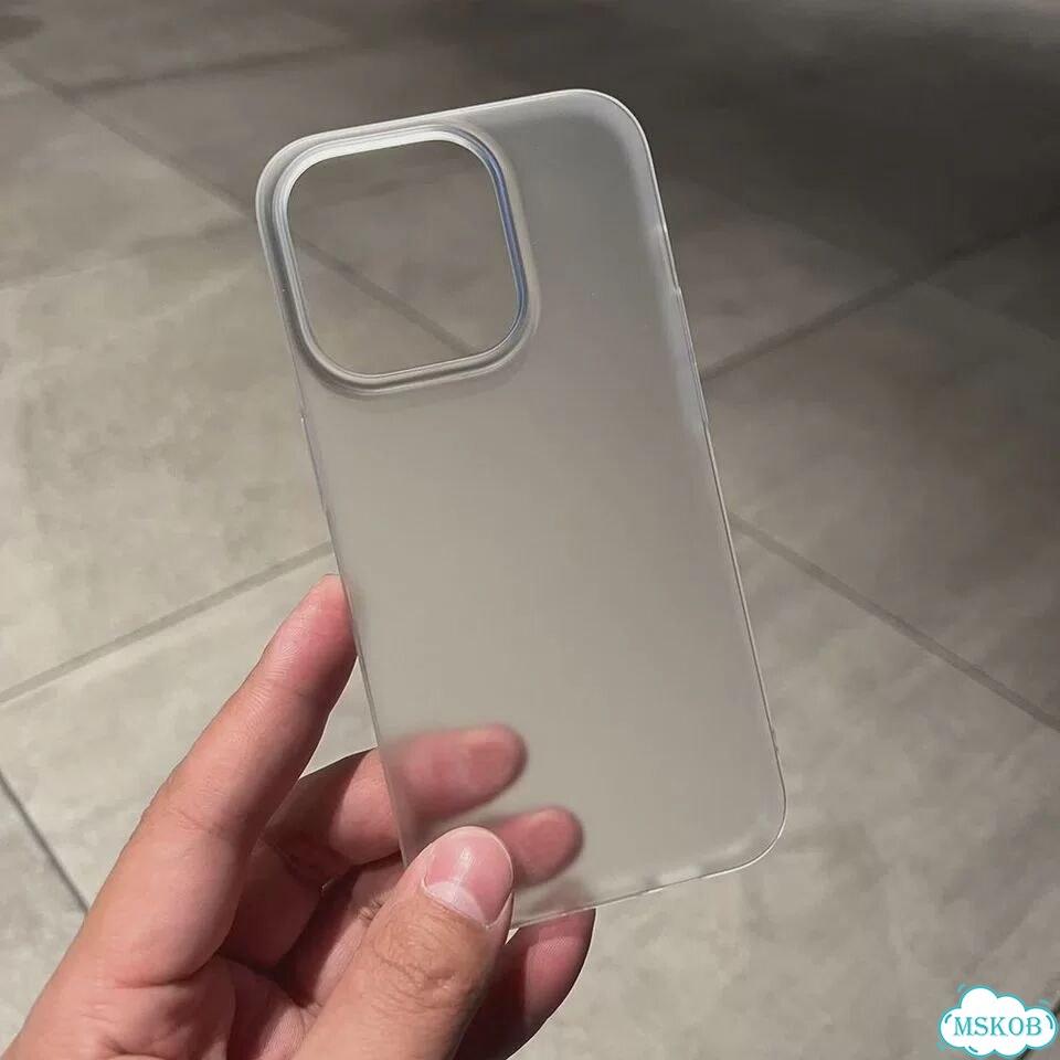 Черный матовый чехол для iPhone 15 Plus фото 4
