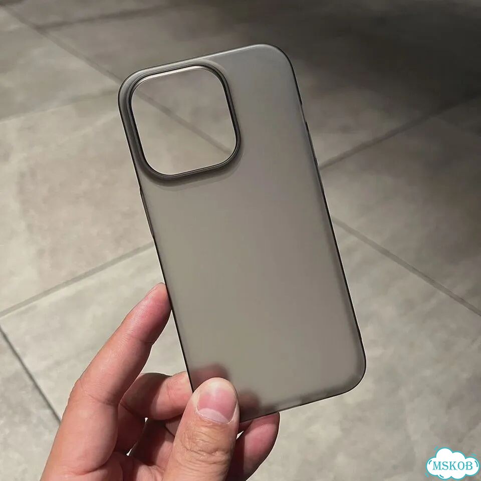 Черный матовый чехол для iPhone 15 Plus фото 5