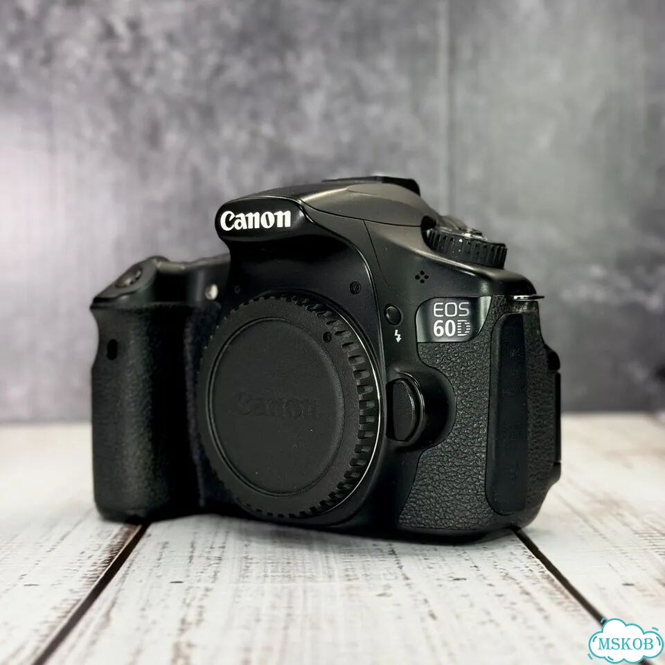 Canon EOS 60D фото 2