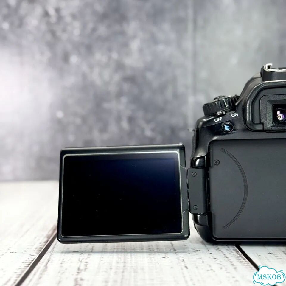 Canon EOS 60D фото 4
