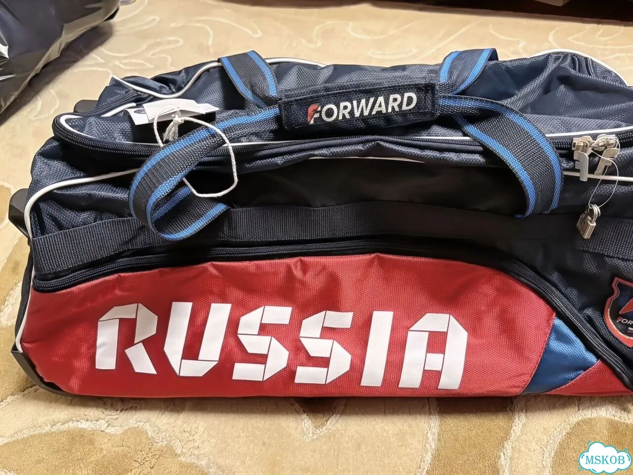 Forward дорожная сумка на колесах экипировка фото 1
