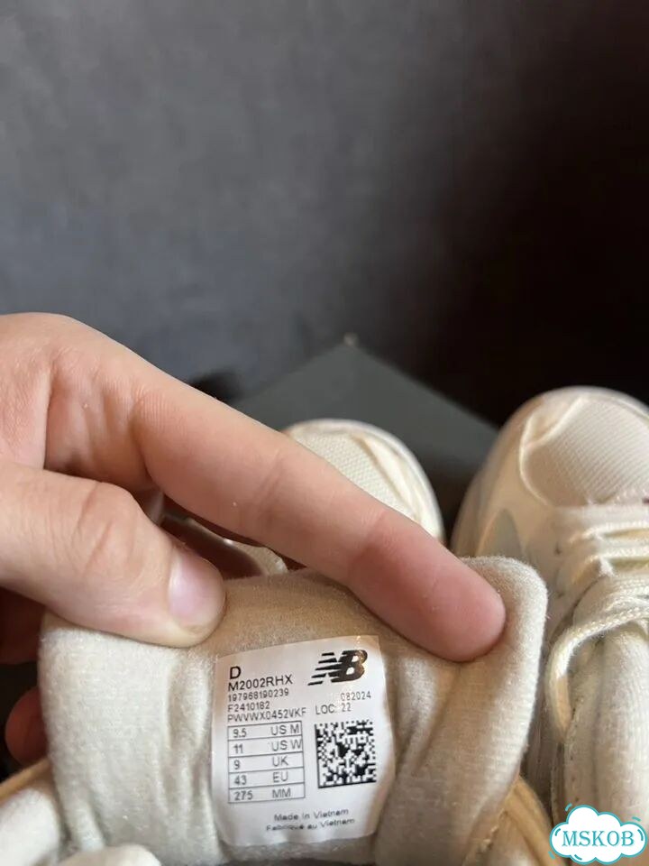 New Balance 2002R Оригинал фото 4