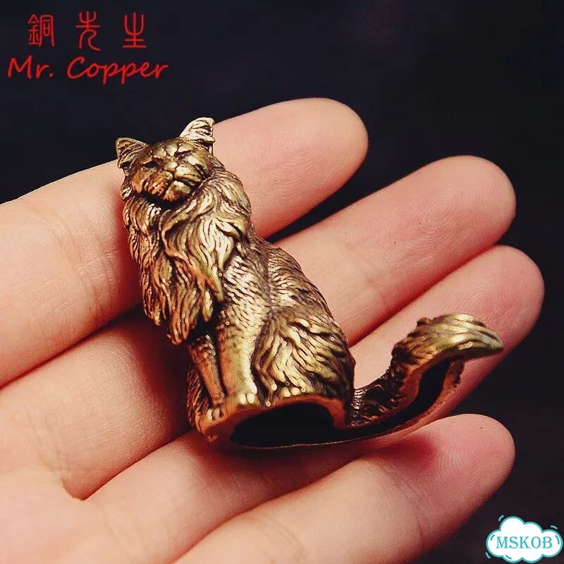 Миниатюрные фигурки котов мейн-кунов из меди фото 1