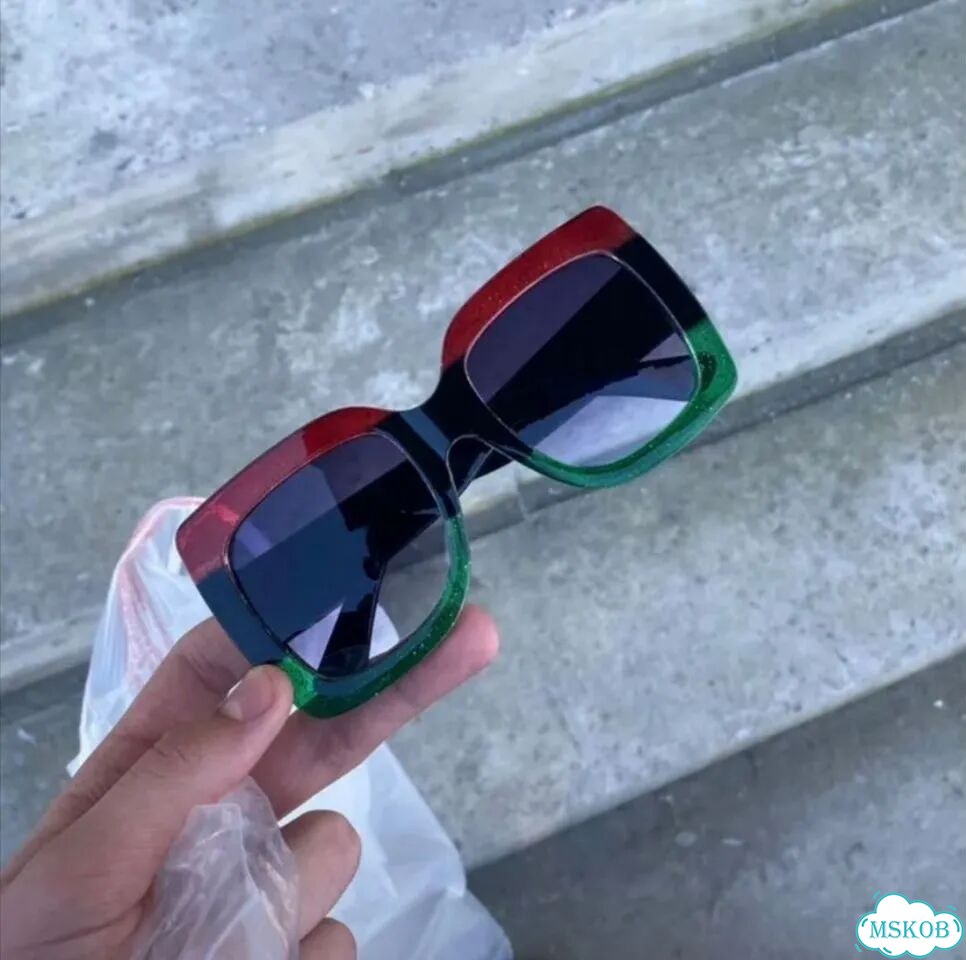 Солнечные очки Gucci фото 2