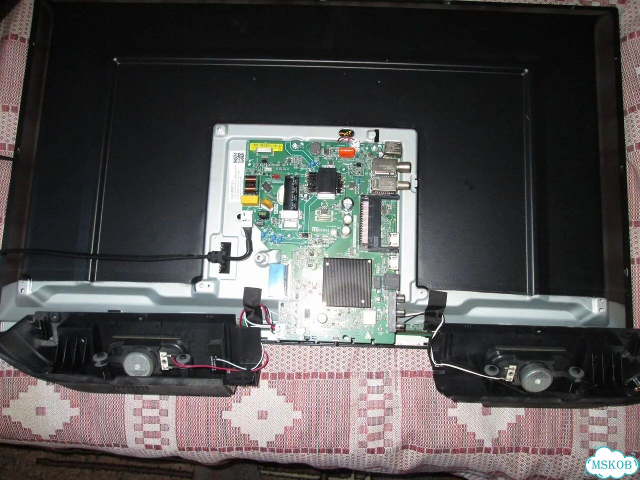 Xiaomi L32M8-A2RU (MainBoard TPD.MT9216Т.PB791 ) фото 4