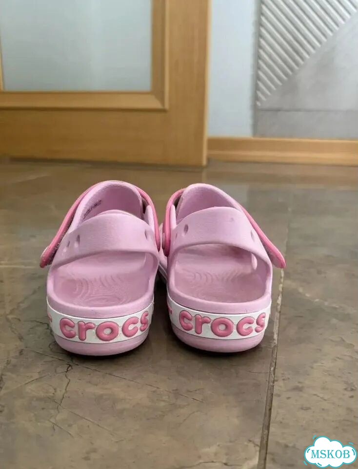 Босоножки crocs оригинал фото 4