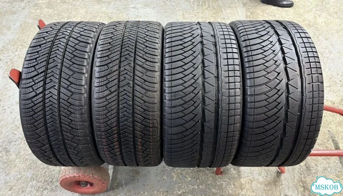 Michelin Alpin 4 245/35 R20 и 275/30 R20 фото 1