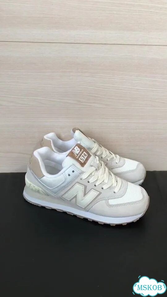 Кроссовки New Balance 574 женские бежевые фото 1