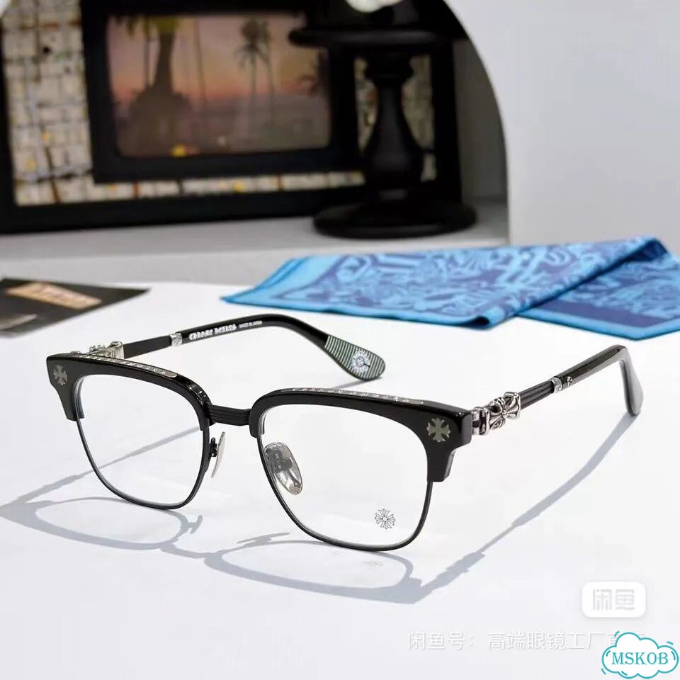 Chrome hearts очки фото 6