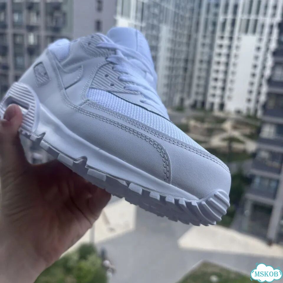 Кроссовки Nike Air Max 90 на руках 41-46 фото 9