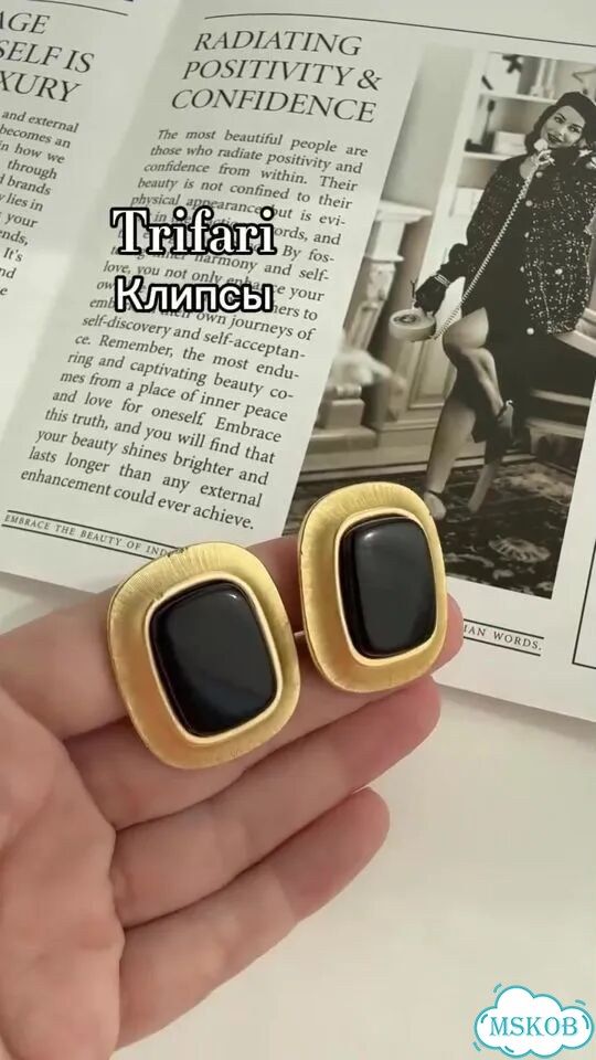Винтажные клипсы Trifari прямоугольные, США, 1980 фото 1
