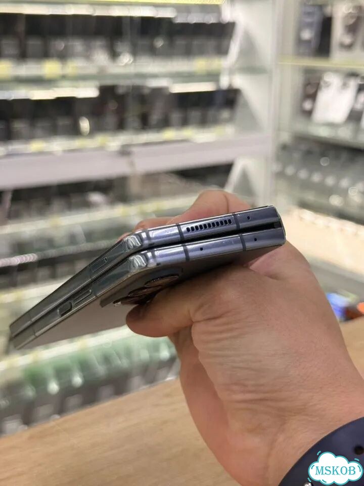 Samsung Galaxy Z Fold5, 12/256 ГБ, SIM + eSIM фото 4