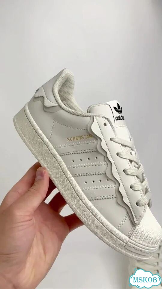 Кроссовки Adidas Superstar бежевые фото 1