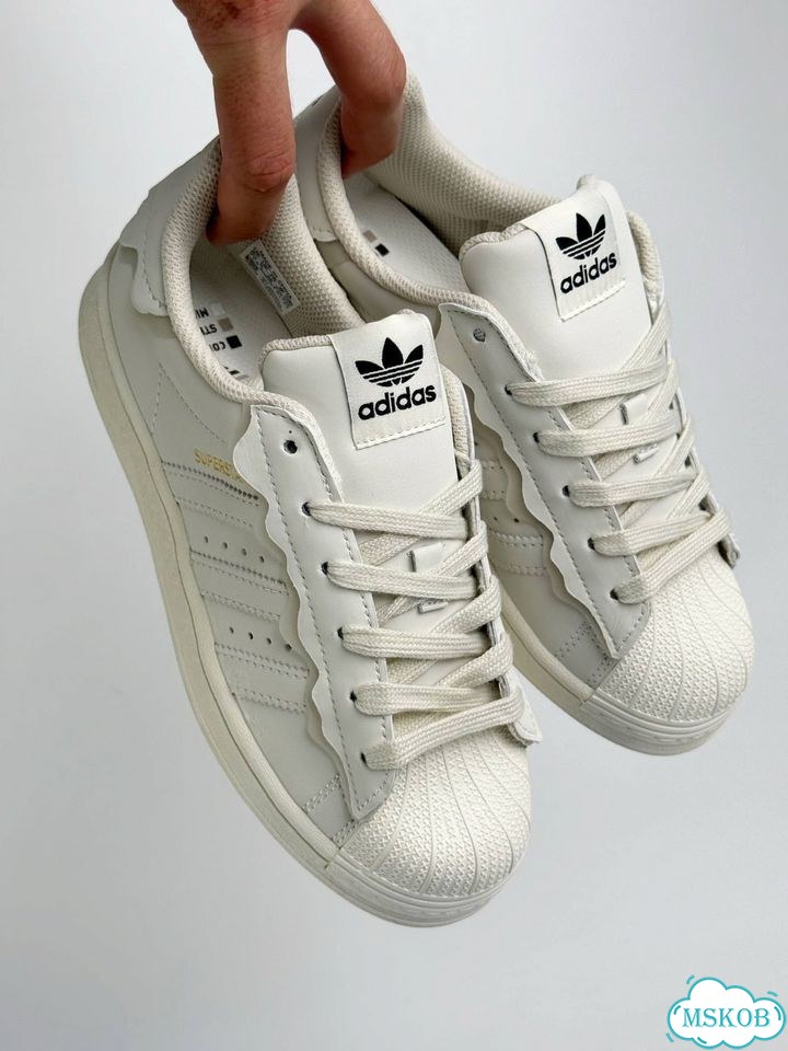 Кроссовки Adidas Superstar бежевые фото 7