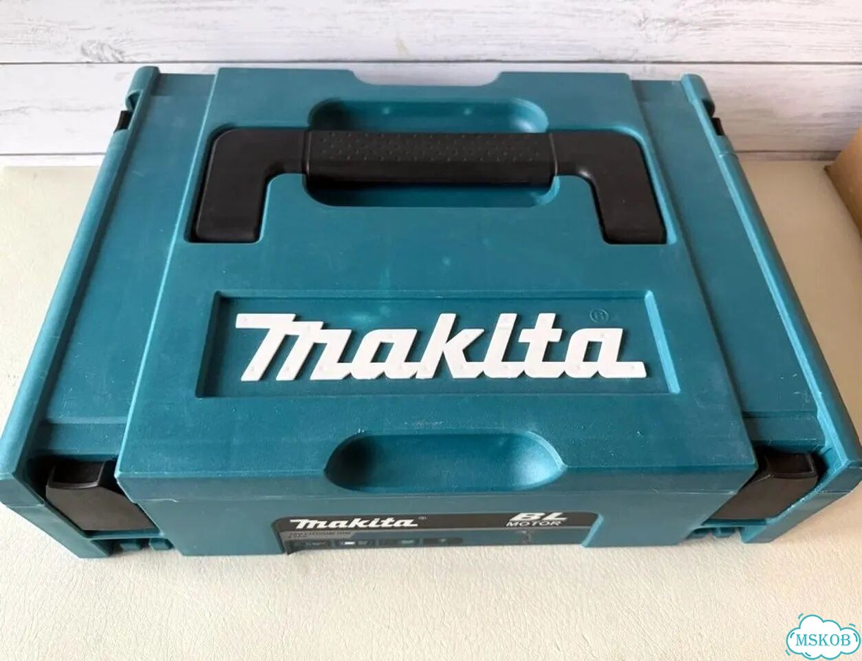 Гайковерт Makita аккумуляторный ударный бесщеточны фото 2