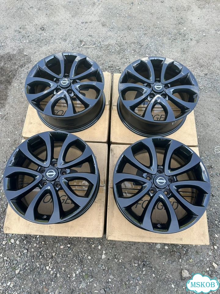 Литые диски Nissan 7×R17 5×114.3 фото 1