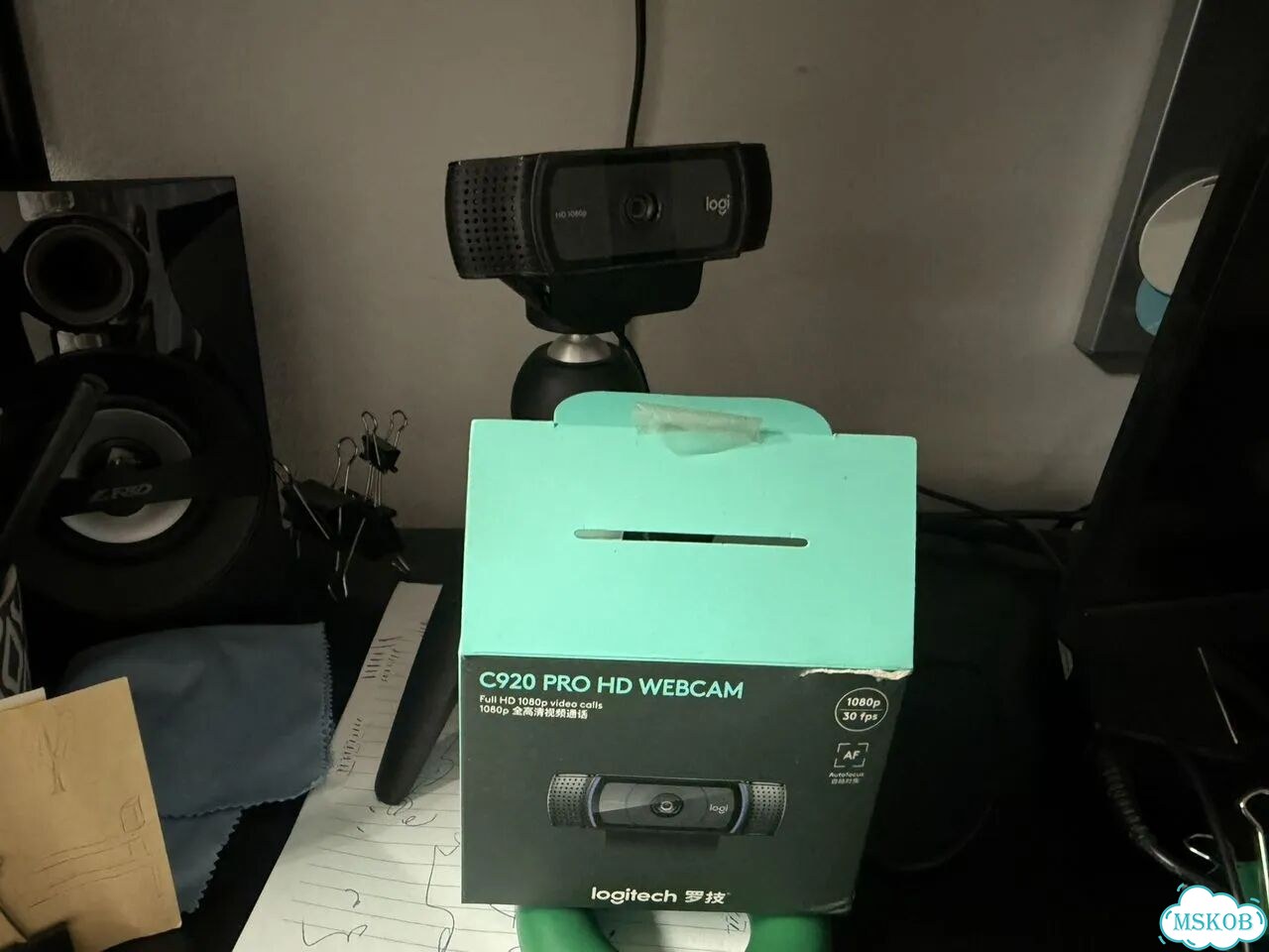 Веб камера logitech c920 фото 1
